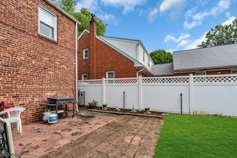 309 Raritan Rd Property Photo 27