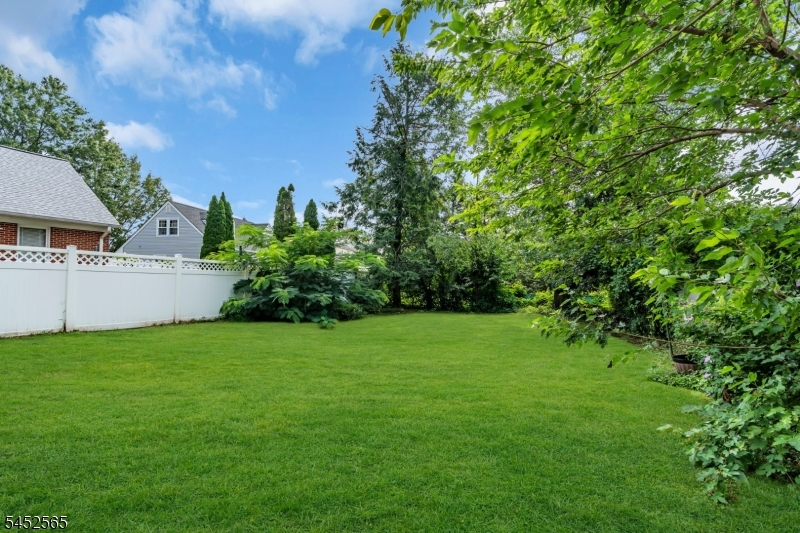 309 Raritan Rd Property Photo 31