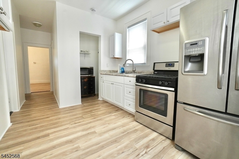191 N 16th St Property Photo 31