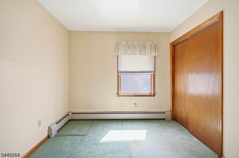 5 Apshawa Cross Rd Property Photo 17