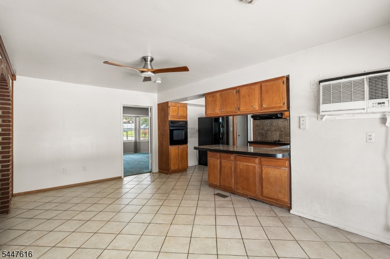 74 Country Club Rd Property Photo 12