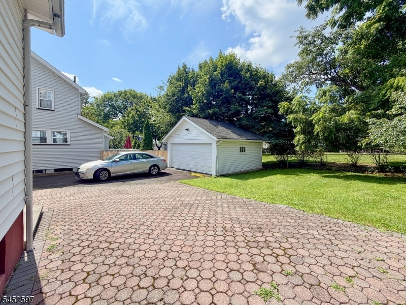 106 Walker Rd Property Photo 2