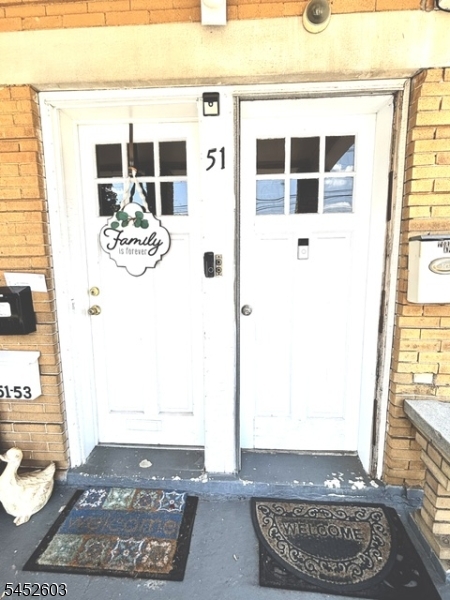 53 Harrison Ave Property Photo 5