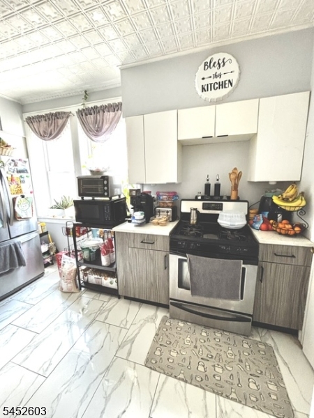 53 Harrison Ave Property Photo 14