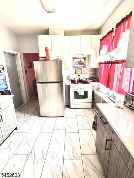 53 Harrison Ave Property Photo 33