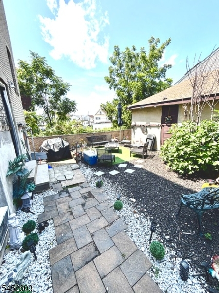 53 Harrison Ave Property Photo 43