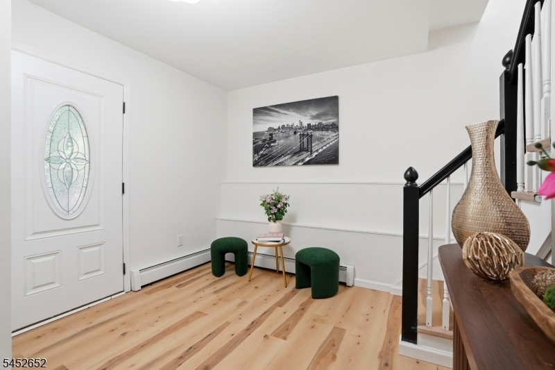 3 Conklin Ave Property Photo 4
