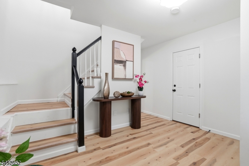 3 Conklin Ave Property Photo 5