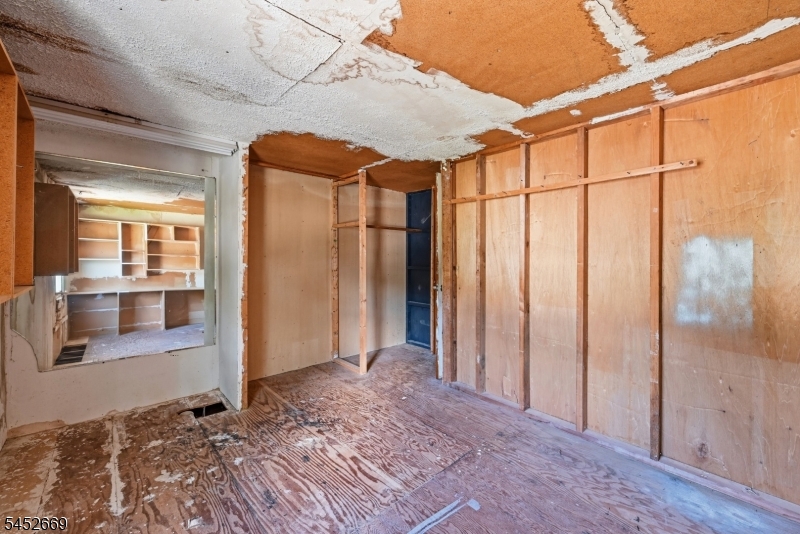 10 George St Property Photo 5