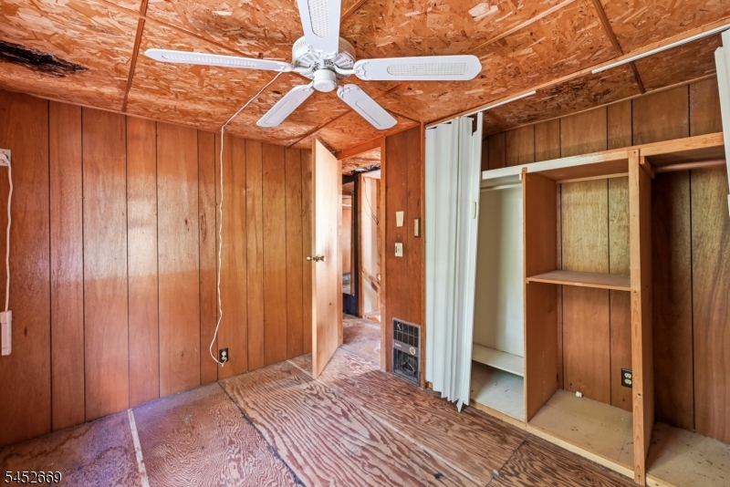 10 George St Property Photo 9
