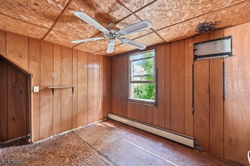 10 George St Property Photo 10