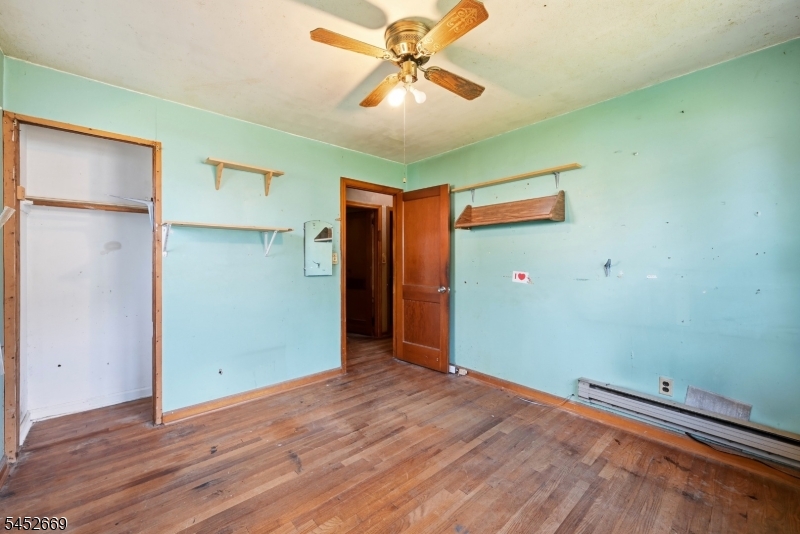 10 George St Property Photo 16
