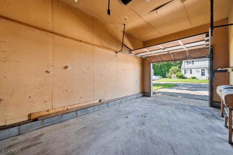 10 George St Property Photo 24