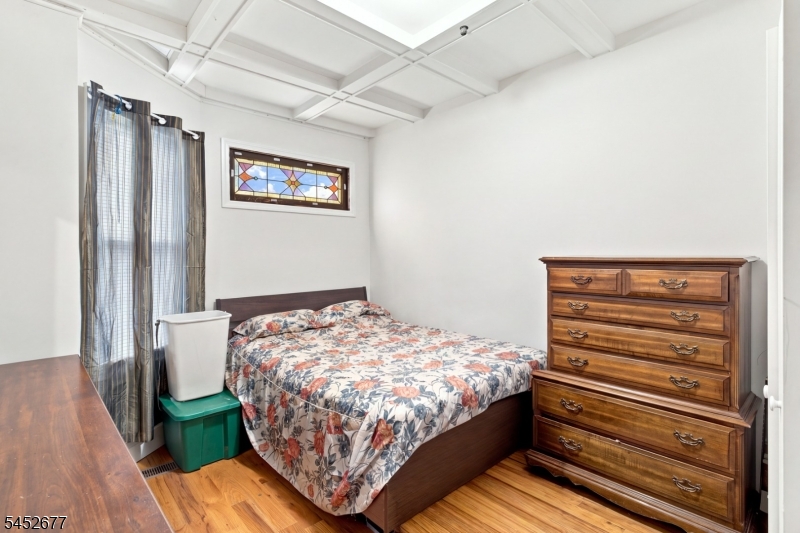 220 Murray St Property Photo 11