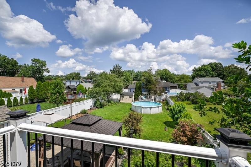 115 Olive Ave Property Photo 25
