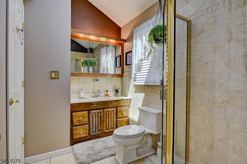 115 Olive Ave Property Photo 26