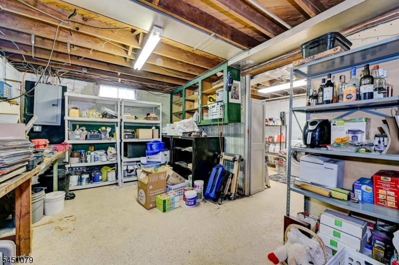 115 Olive Ave Property Photo 32