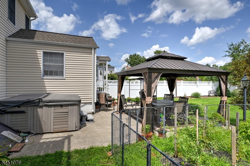 115 Olive Ave Property Photo 37