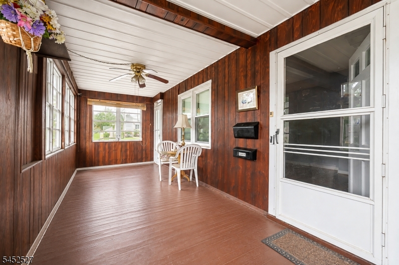 305 Manning Ave 1 Property Photo 2