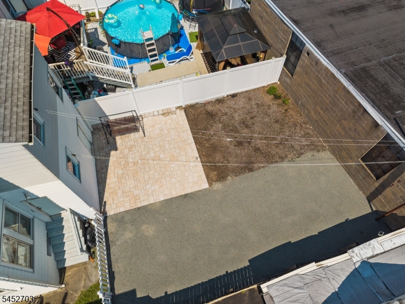 4 Gillies St Property Photo 22