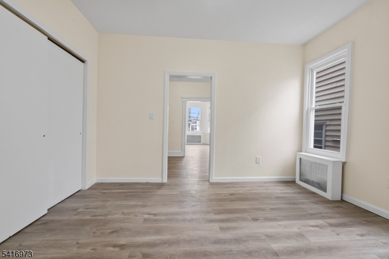33 Delaware St Property Photo 32