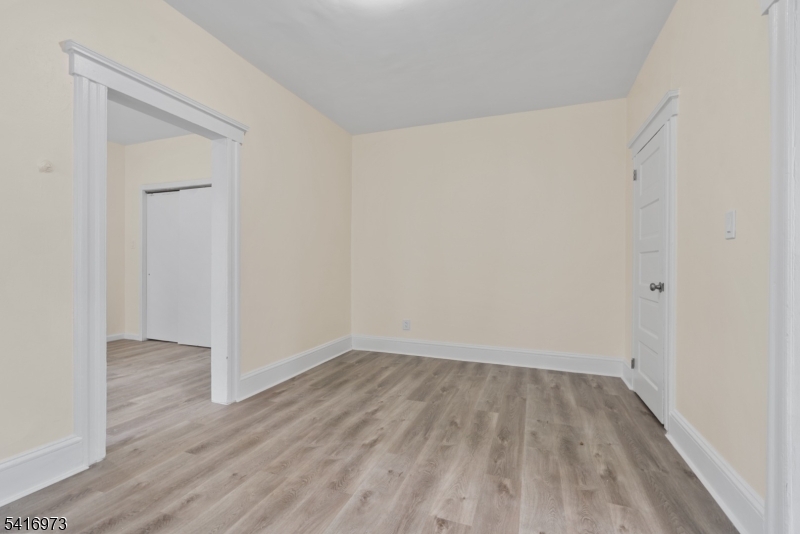33 Delaware St Property Photo 33