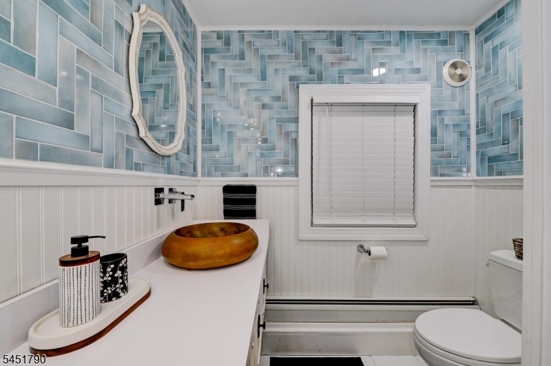 18 Bott Ln Property Photo 15