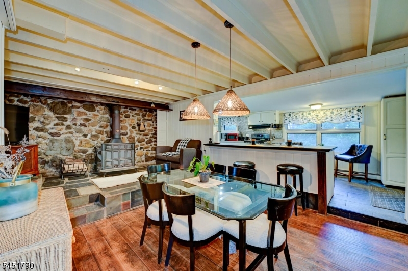 18 Bott Ln Property Photo 18