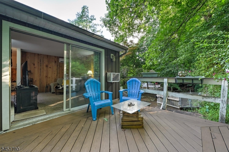 18 Bott Ln Property Photo 32