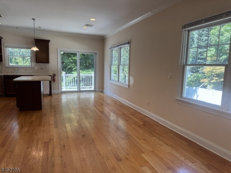 23 W Hanover Ave 23a Property Photo 10