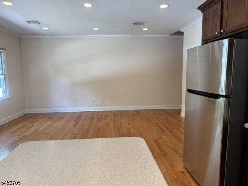 23 W Hanover Ave 23a Property Photo 11