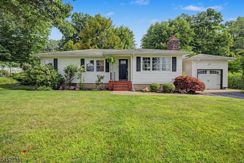 21 Struble Ln Property Photo 1