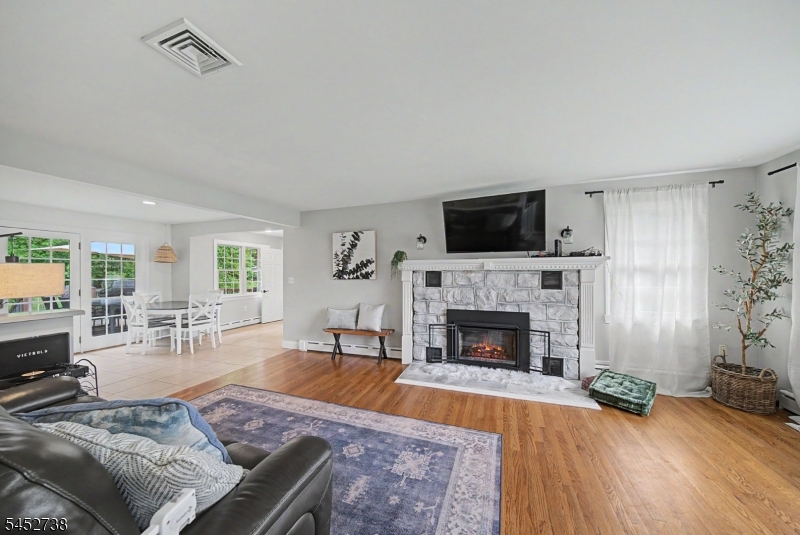 21 Struble Ln Property Photo 6