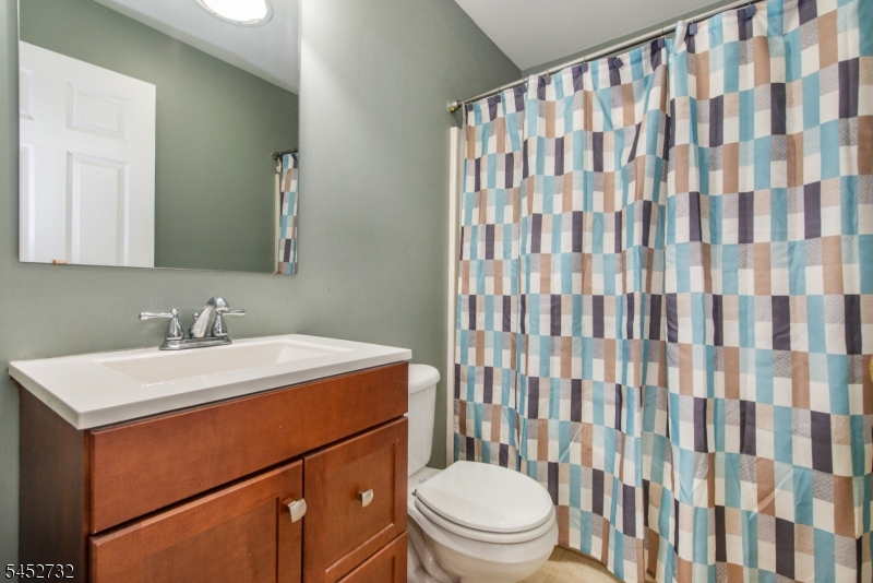 152 New Rd Property Photo 19