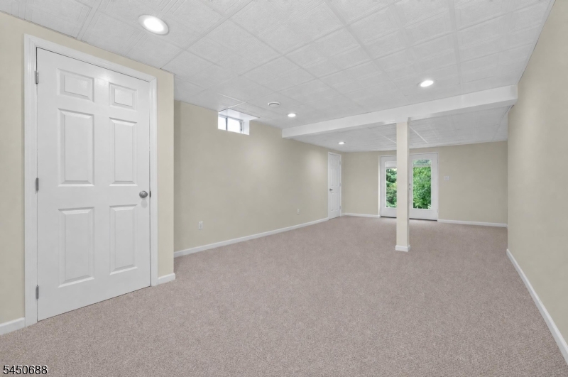 1813 Gary Road Property Photo 32