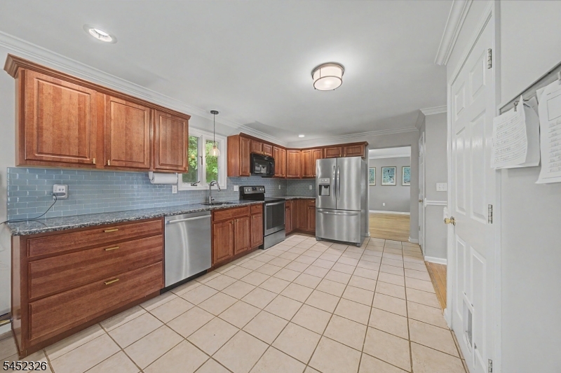 5 Valhalla Way Property Photo 16