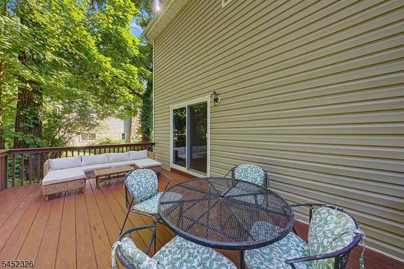 5 Valhalla Way Property Photo 43