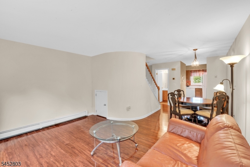 2 Victory Ct Property Photo 7