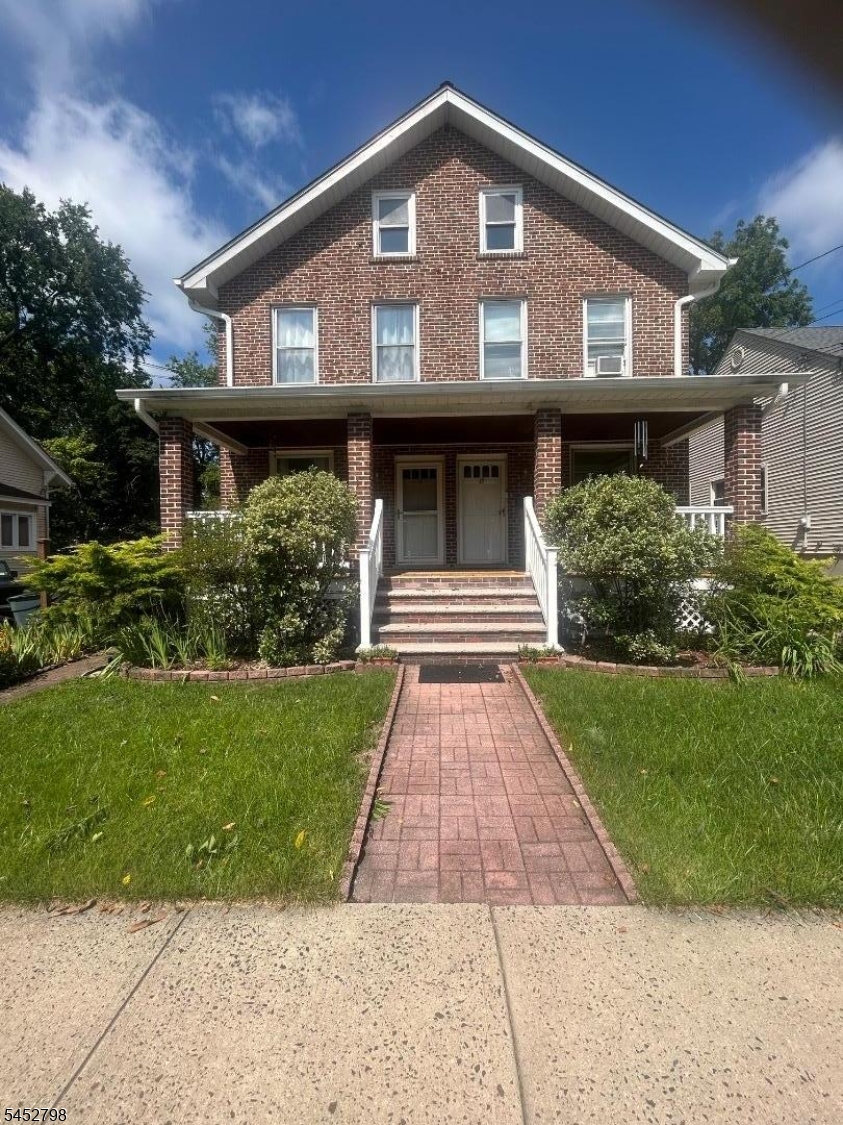 17 Codington Pl Property Photo 1