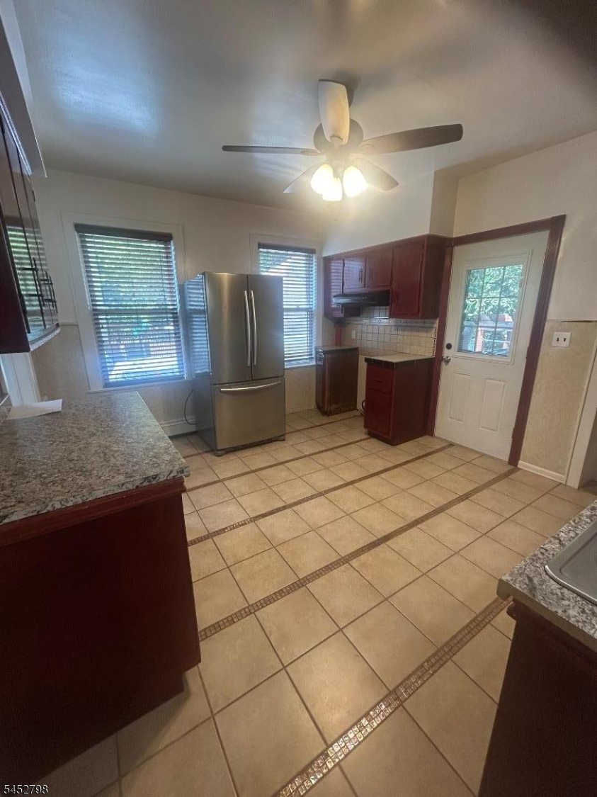 17 Codington Pl Property Photo 12