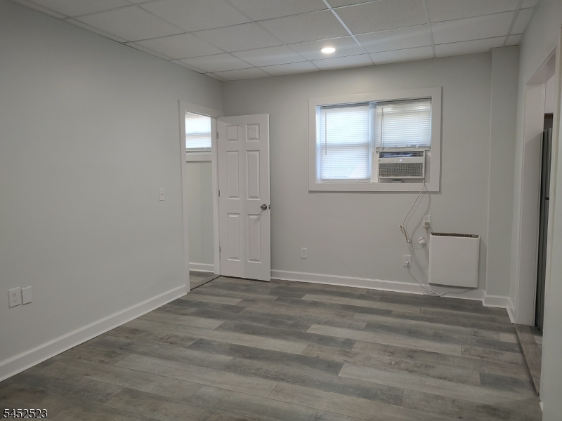 162 Hamilton Ave Property Photo 6
