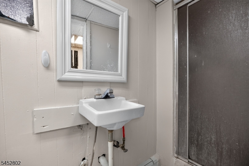 128 Ackerman Ave 2 Property Photo 16