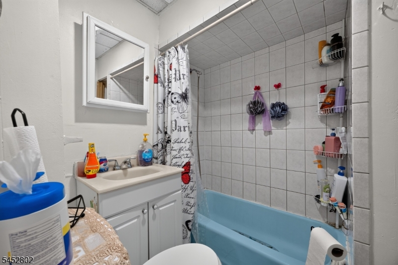 128 Ackerman Ave 2 Property Photo 17