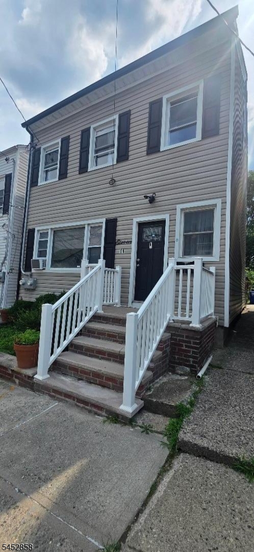 11 Brown Ave Property Photo 1