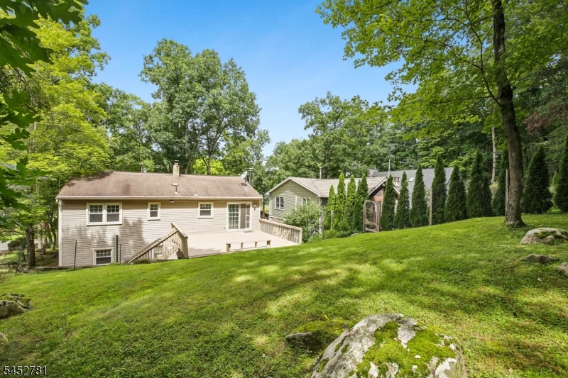 89 Tomahawk Trl Property Photo 2