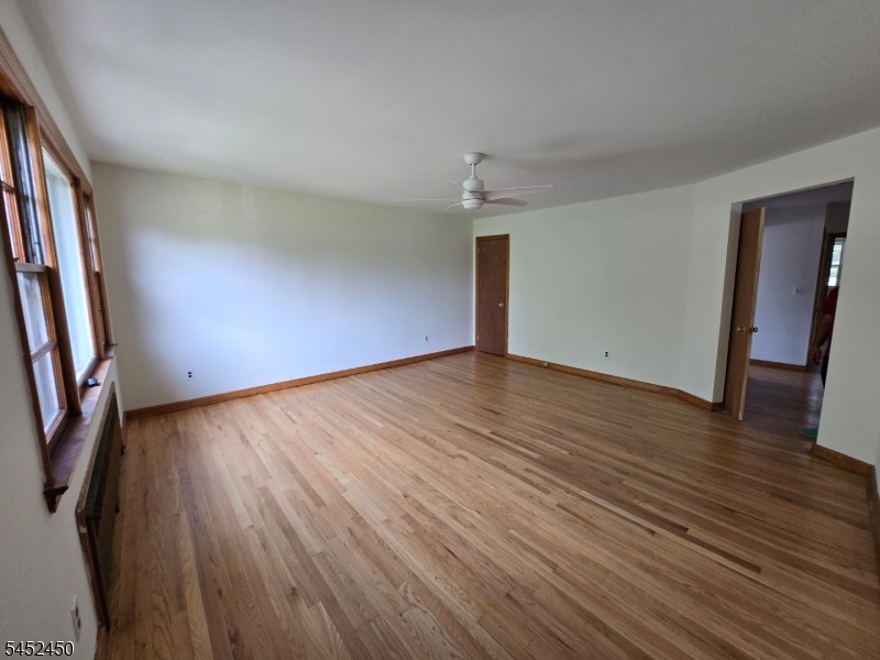 384 Delawanna Ave 2 Property Photo 12