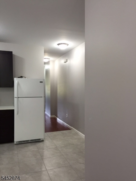 84 N Park St 4 Property Photo 10