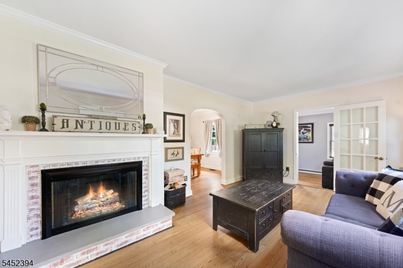 767 Park Ave Property Photo 12