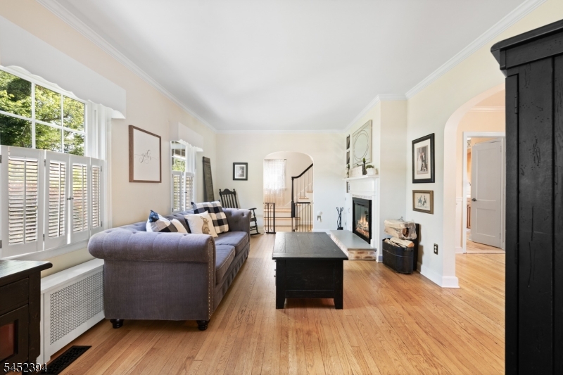 767 Park Ave Property Photo 14