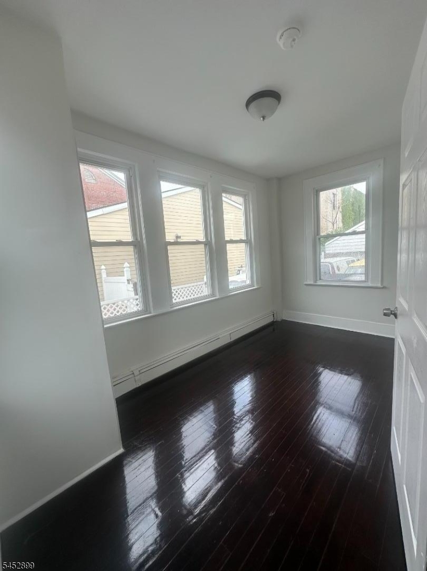 195 Brookdale Ave Property Photo 4